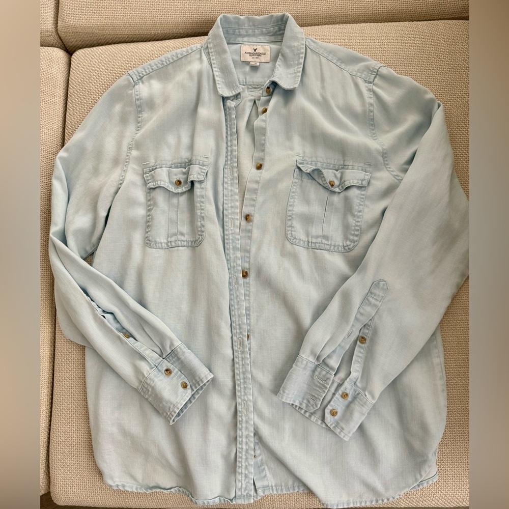 American Eagle Outfitters Long Sleeve Blue Button Down Shirt